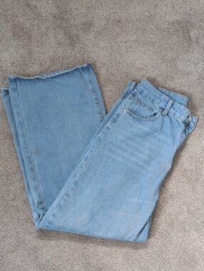 SHEIN Light Blue Wide Leg Women's Jeans